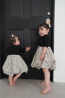 <img class='new_mark_img1' src='https://img.shop-pro.jp/img/new/icons56.gif' style='border:none;display:inline;margin:0px;padding:0px;width:auto;' />MARQUE Baby<br>Stripe Balloon Baby One-piece Set<br>[80cm/100cm]