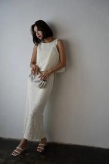 <img class='new_mark_img1' src='https://img.shop-pro.jp/img/new/icons38.gif' style='border:none;display:inline;margin:0px;padding:0px;width:auto;' />Crinkle Blouse & Skirt Set up<br>[WHITE][ץ]<s><font color="red">16000</s>800050%OFF</font>