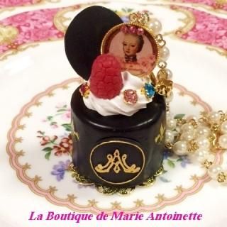 LAREINE est morte♡ޥ꡼ȥͥåȥpetit/Noir