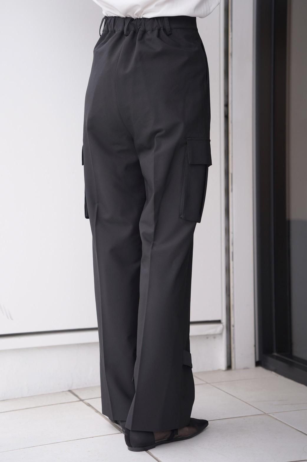 Micalle Micalle(ミカーレミカーレ) ストラップ付きカーゴパンツ Micalle Micalle(ミカーレミカーレ) ストラップ付きカーゴパンツ