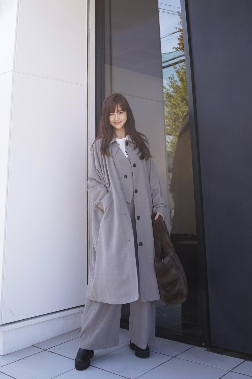 CYANTOKYO (シアントーキョー)エアリーバックウーリーコート通販