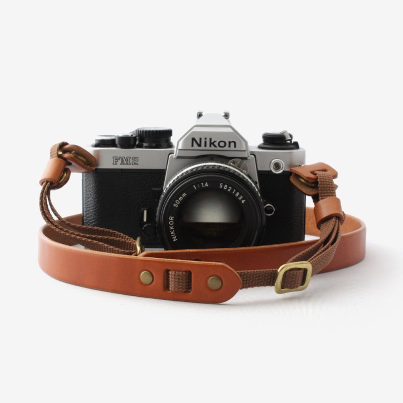 シンプルな革のカメラストラップ | 革小物のDuram Online Shop