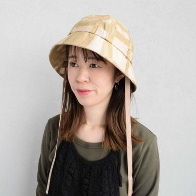 Prozirnost Tulip Hat