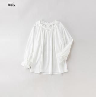 <img class='new_mark_img1' src='https://img.shop-pro.jp/img/new/icons14.gif' style='border:none;display:inline;margin:0px;padding:0px;width:auto;' />コットンボイル フラッフィーブラウス