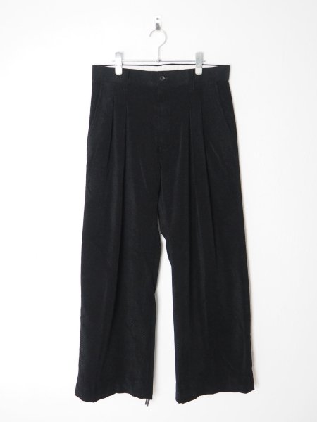 <img class='new_mark_img1' src='https://img.shop-pro.jp/img/new/icons14.gif' style='border:none;display:inline;margin:0px;padding:0px;width:auto;' />[ensou.] DONIS TROUSERS -BLACK-