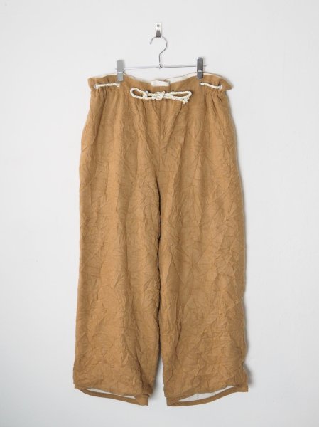 <img class='new_mark_img1' src='https://img.shop-pro.jp/img/new/icons14.gif' style='border:none;display:inline;margin:0px;padding:0px;width:auto;' />[DIGAWEL] WIDE LOUNGE PANTS -CAMEL-