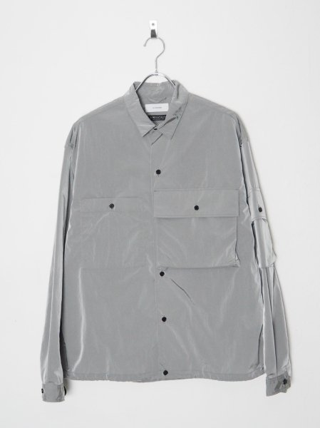 <img class='new_mark_img1' src='https://img.shop-pro.jp/img/new/icons14.gif' style='border:none;display:inline;margin:0px;padding:0px;width:auto;' />[THE JEAN PIERRE] FRENCH MILITARY NYLON SHIRT -ICE GRAY-