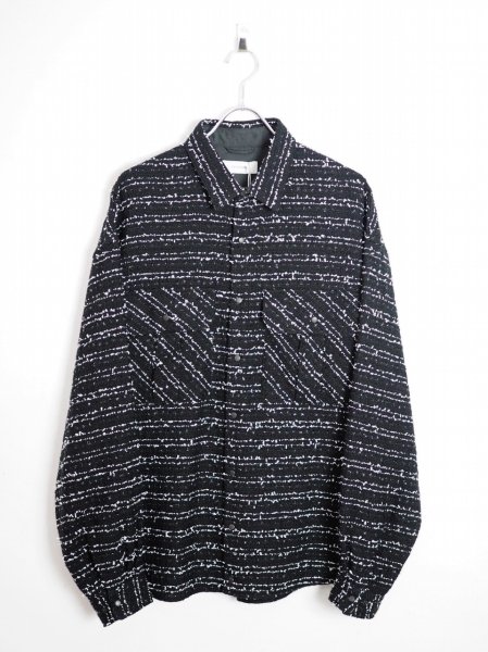 <img class='new_mark_img1' src='https://img.shop-pro.jp/img/new/icons14.gif' style='border:none;display:inline;margin:0px;padding:0px;width:auto;' />[THE JEAN PIERRE] DOVE TWEED SHIRT -BLACK-