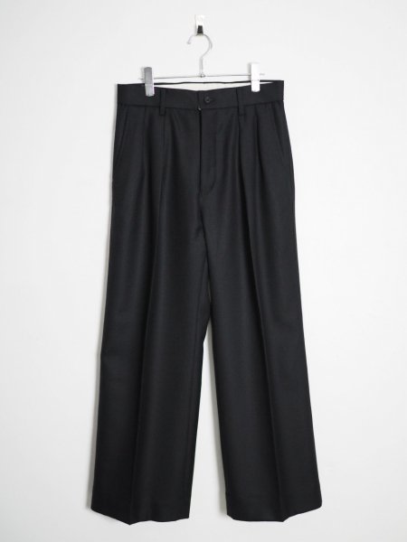 <img class='new_mark_img1' src='https://img.shop-pro.jp/img/new/icons14.gif' style='border:none;display:inline;margin:0px;padding:0px;width:auto;' />[ensou.] DONIS TROUSERS -BLACK HB-