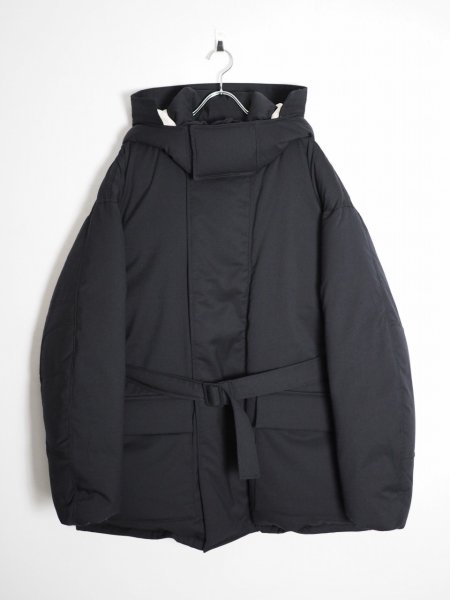 <img class='new_mark_img1' src='https://img.shop-pro.jp/img/new/icons20.gif' style='border:none;display:inline;margin:0px;padding:0px;width:auto;' />50%OFF[TANAKA] THE DOWN COAT -BLACK-