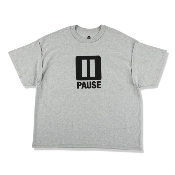 <img class='new_mark_img1' src='https://img.shop-pro.jp/img/new/icons14.gif' style='border:none;display:inline;margin:0px;padding:0px;width:auto;' />[IS-NESS MUSIC] PAUSE T-SHIRT -GRAY-