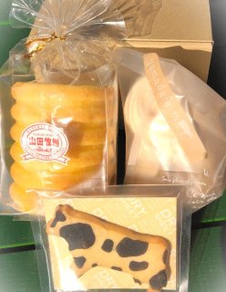 ミニバウムクーヘン・牛クッキー・メレンゲセットの商品画像