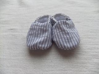 Light Blue Seersucker Baby Booties - 100% Cotton - Cotton Flannel Lining