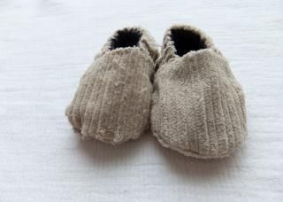 Tan Corduroy 100% Cotton Reversible Eco Baby Booties