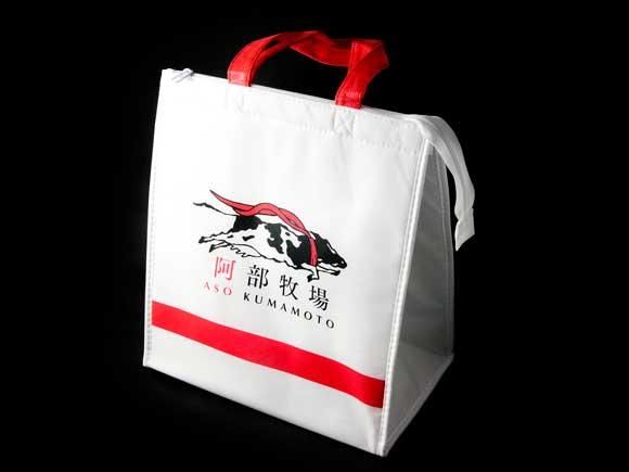 阿部牧場オリジナル保冷バッグ 熊本 阿蘇の特産品通販 お中元お歳暮 ネットショップasomo 阿部牧場オリジナル保冷バッグ 熊本 阿蘇の特産品通販 お中元お歳暮 ネットショップasomo