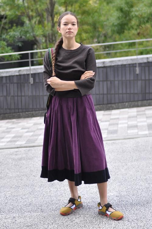 YvesSaintLaurent(イヴサンローラン)コーデュロイスカート