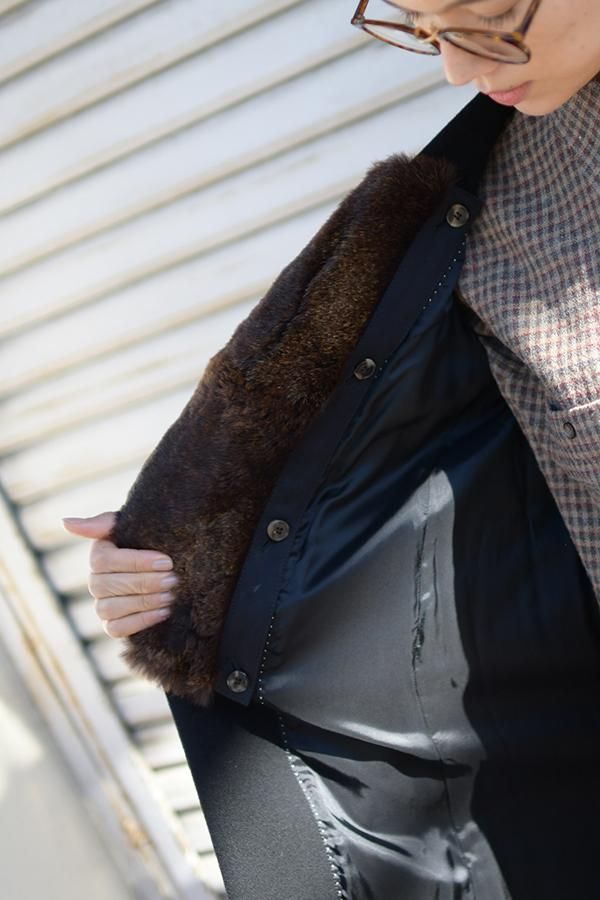 ポイントキャンペーン中 DRIES VAN NOTEN フェイクファー襟付きノー