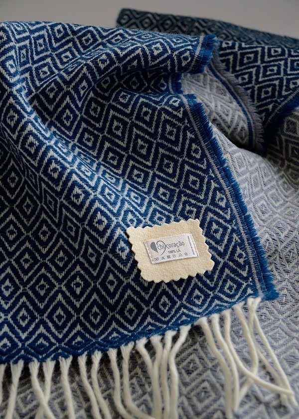 1431-chicoracao-blanket-wool-bluelightgray