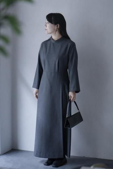 【新品】WONDER FULL LIFEワンピース FOR classical wool〈HOU DRESS〉 ワンピース （chacoal gray