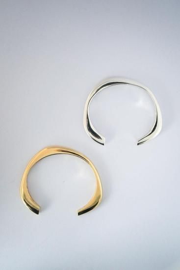 PEBBLE CUFF バングル（2カラー）＿BYOKA - This___ ONLINESHOP
