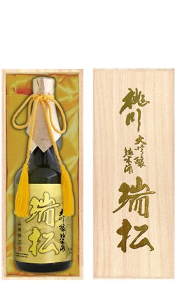 桃川　王松（大吟醸純米酒）1800ml