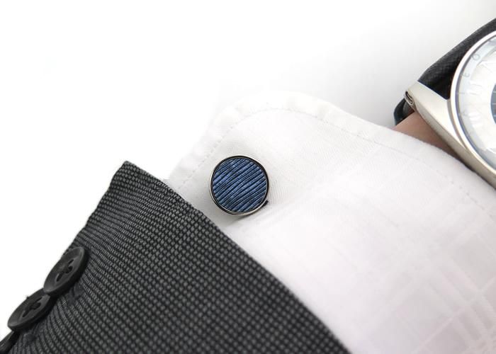 TATEOSSIAN（タテオシアン） チタニウムレザーカフス