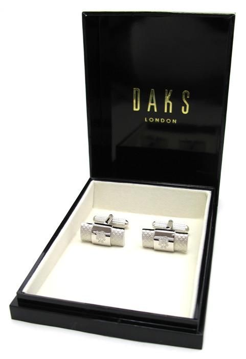 DAKS（ダックス） グラフチェックチューブ＆エンブレムカフス（カフス