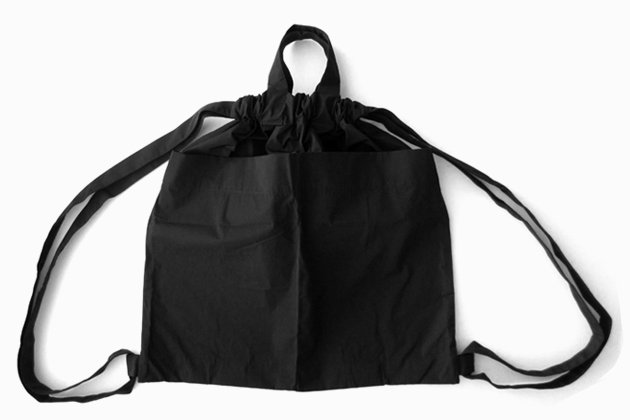 formuniform（フォームユニフォーム）｜Drawstring Backpack ブラック - バッグ - バックパック -  女性ファッション通販の CLASKA（クラスカ）ONLINE SHOP