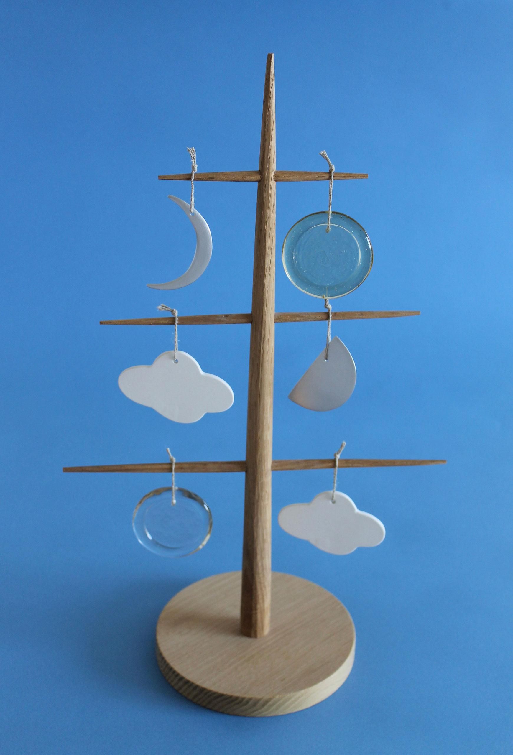 第1回：栗の木のツリー／三日月／carré（大）／フラットな objet