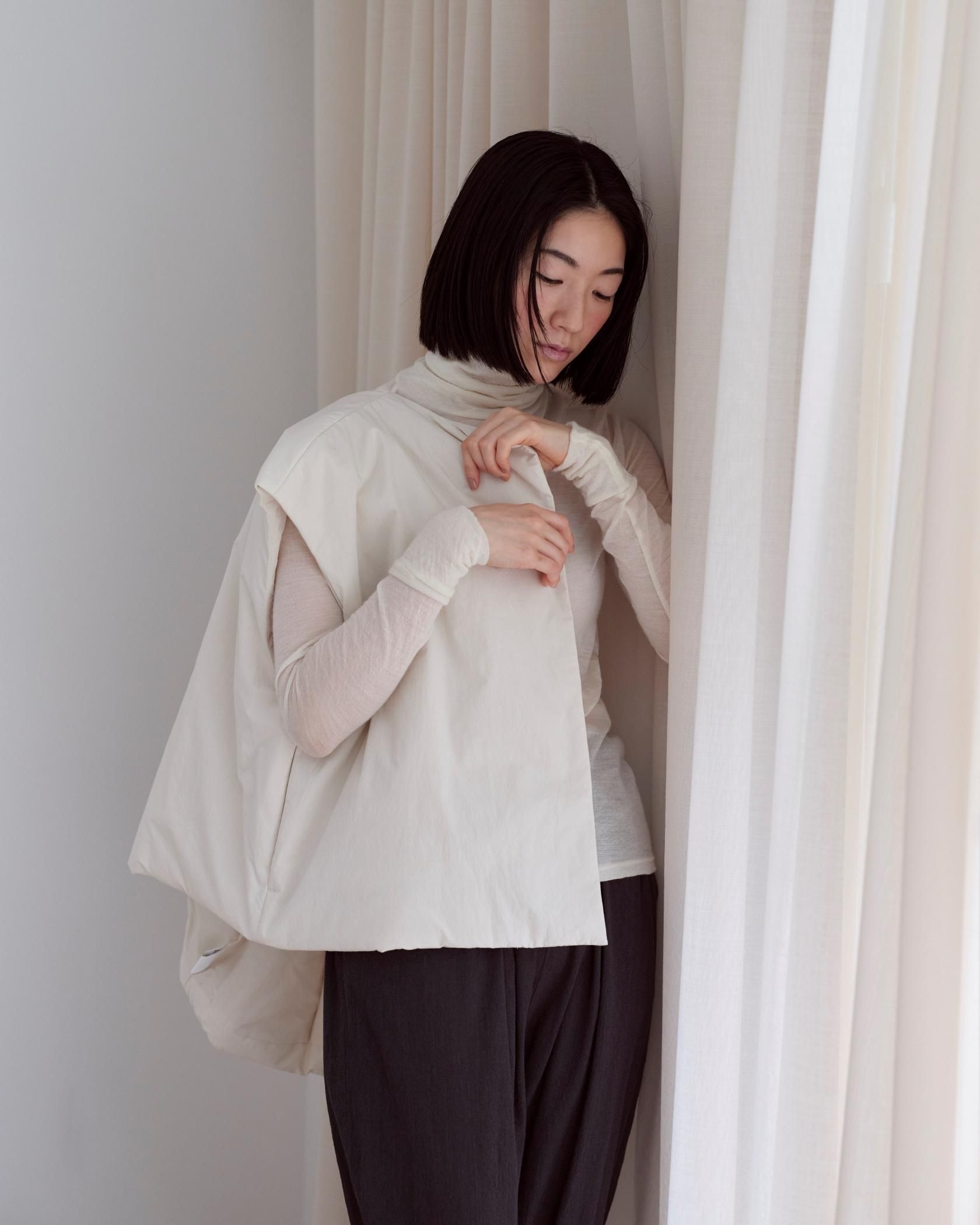 新品タグ付き　CLASKA HAU デザインガウンニット　カーディガン　羽織り HAU（ハウ）｜knit cardigan 