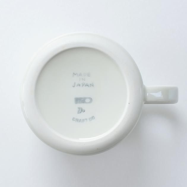 「CLASKA(クラスカ)」トモタケのネコのマグカップ