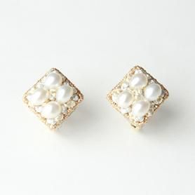 レイヤードフラワー イヤリング/ピアス ゴールド 【予約商品