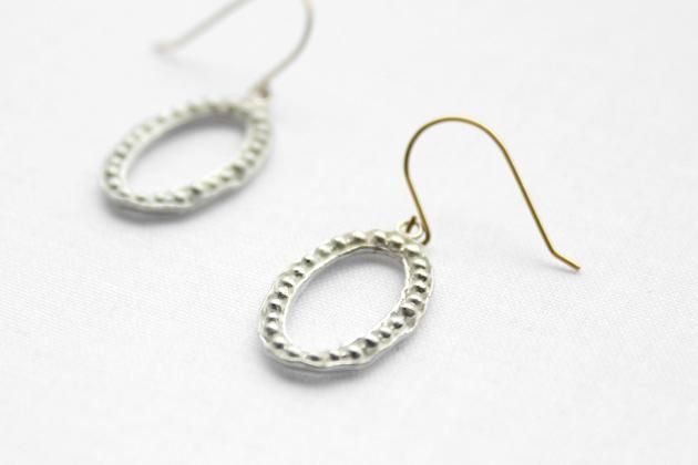 YUKO SATO jewelry & objects（佐藤祐子）｜Donut Pod ピアス