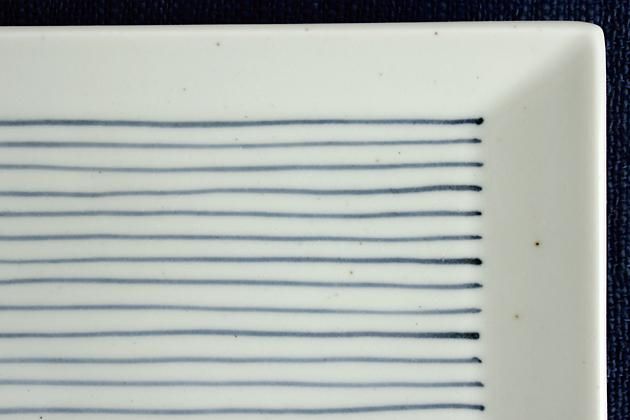 飾り皿　陶楽　1021 アメリカ1986年 エイボン飾り皿 金彩デザイン