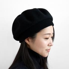MKF-24011 beret top gather rib lamb / ブラック