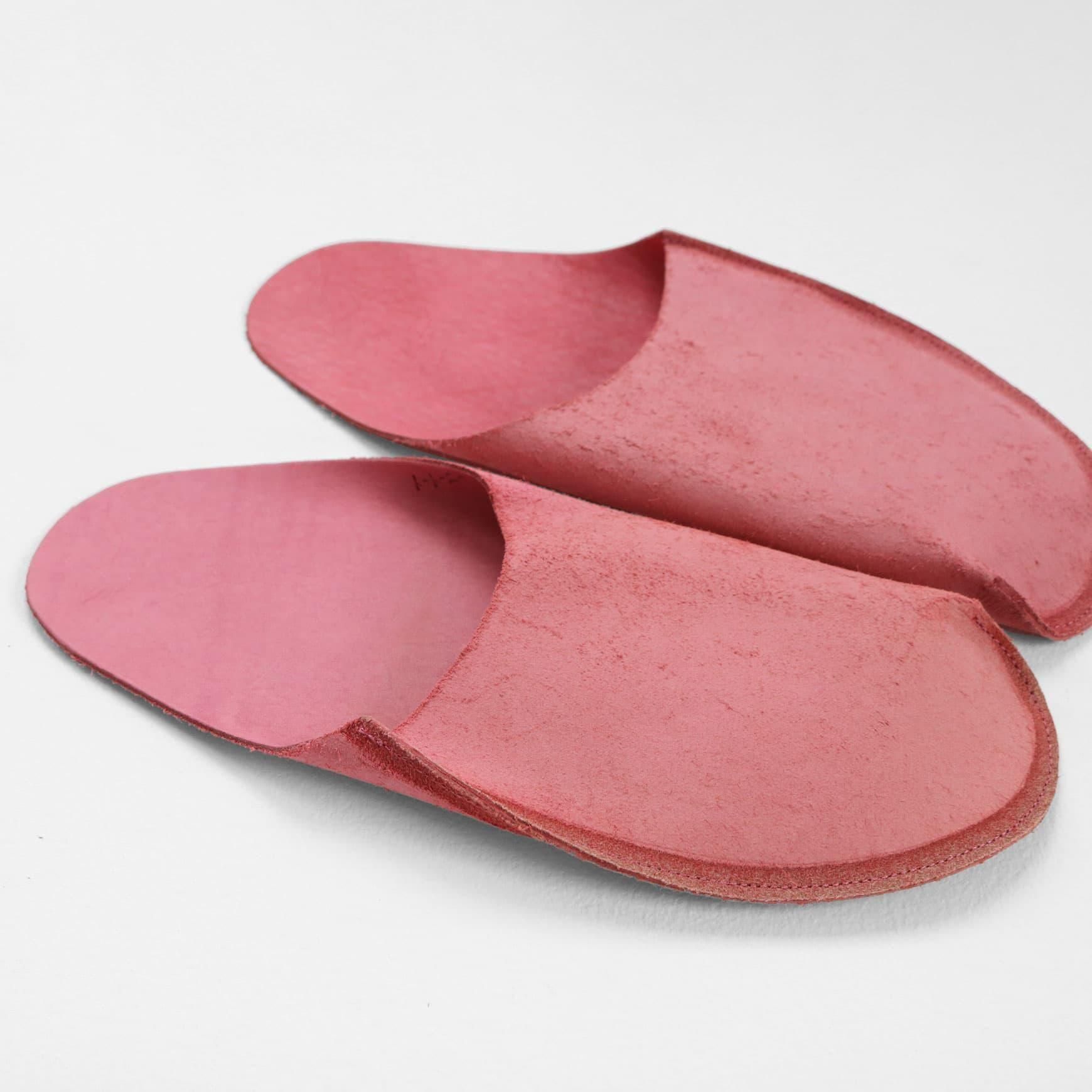 one-piece slippers / ԥ