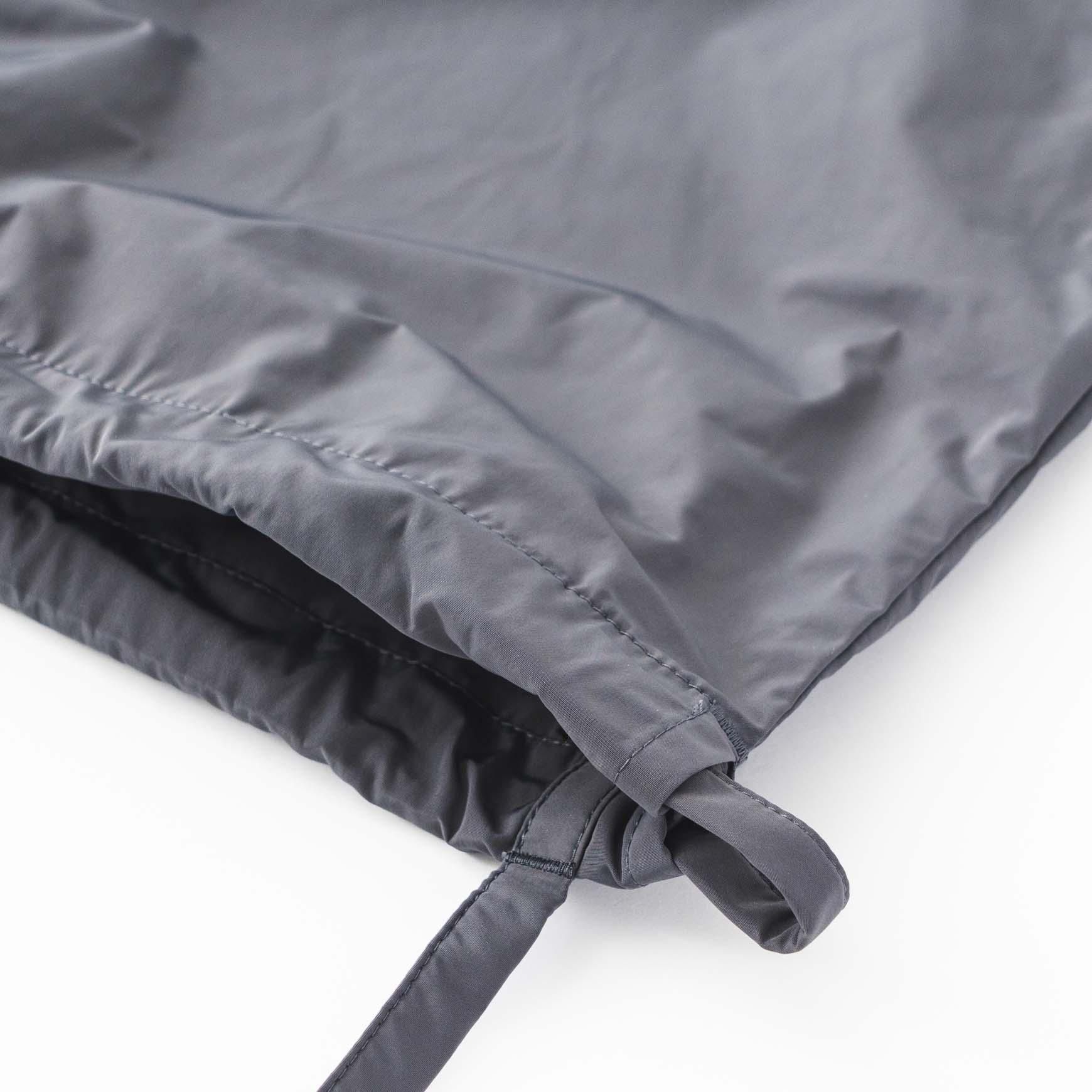 formuniform の Drawstring bag with strap / グレー