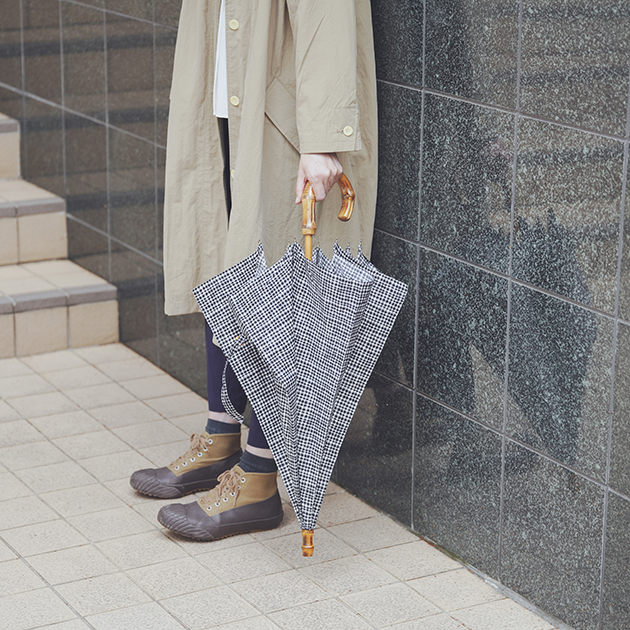 受注生産品】 晴雨兼用傘 ボンボンストア USED美品 寒竹 ネイビー 受注生産品】 晴雨兼用傘 ボンボンストア USED美品 寒竹 ネイビー