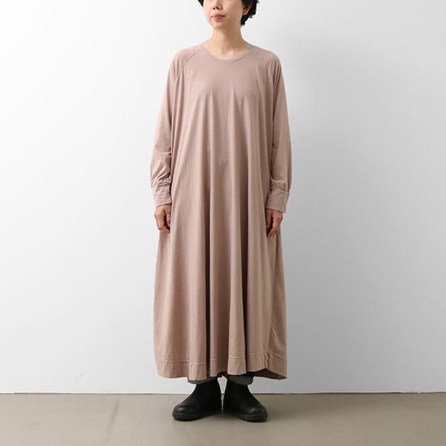 「CLASKA(クラスカ)」発のアパレルブランド「HAU(ハウ)」のワンピース
