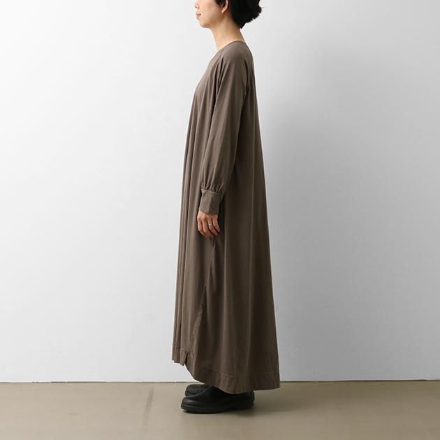 「CLASKA(クラスカ)」発のアパレルブランド「HAU(ハウ)」のワンピース
