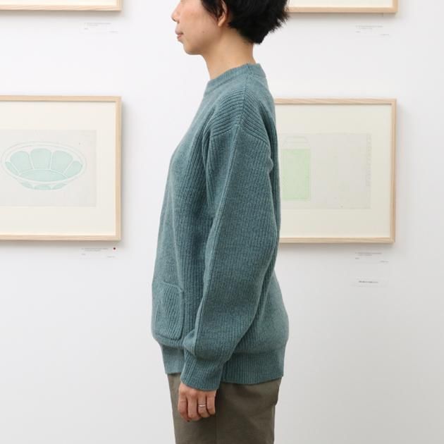「CLASKA(クラスカ)」発のアパレルブランド「HAU(ハウ)」のニット
