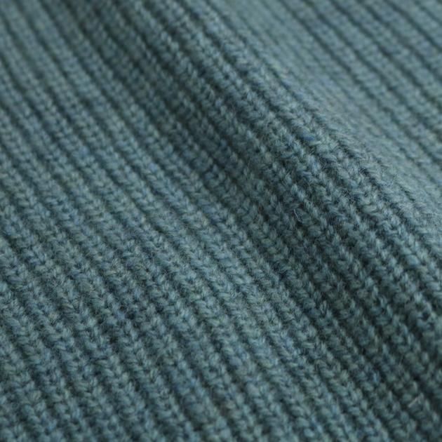 「CLASKA(クラスカ)」発のアパレルブランド「HAU(ハウ)」のニット