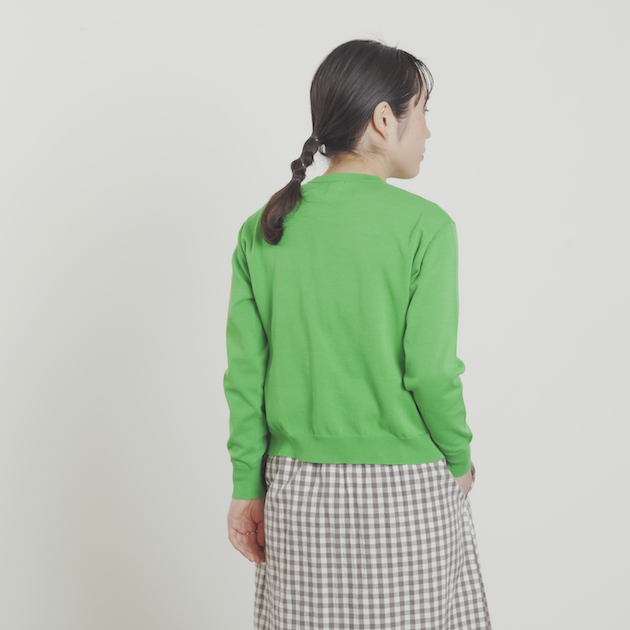 「CLASKA(クラスカ)」が堀井和子さんと作ったドライコットンニットカーディガン2022