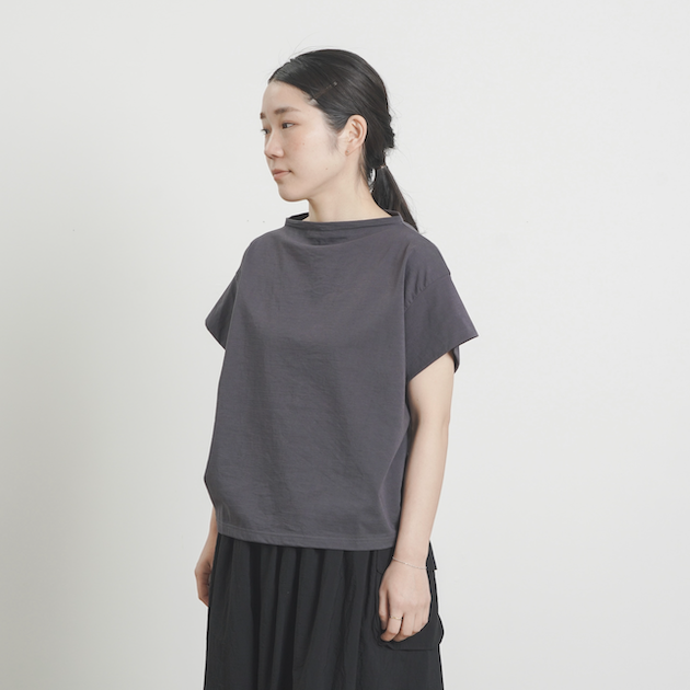 「CLASKA(クラスカ)」発のアパレルブランド「HAU(ハウ)」のtops dry cotton