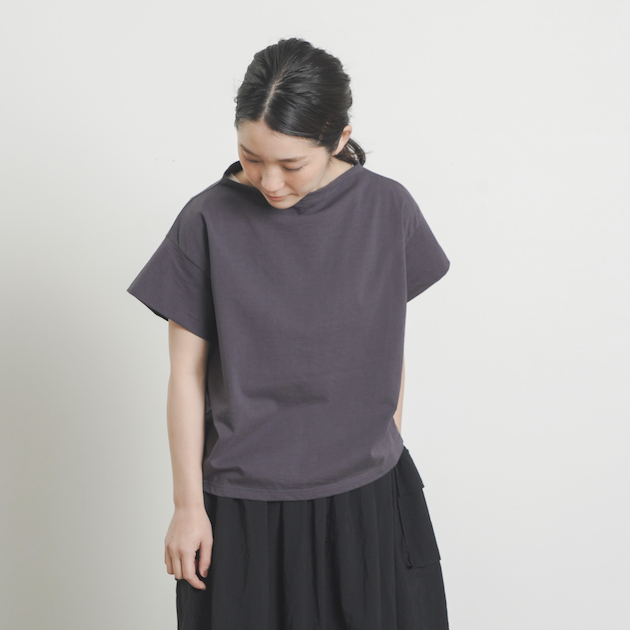 「CLASKA(クラスカ)」発のアパレルブランド「HAU(ハウ)」のtops dry cotton