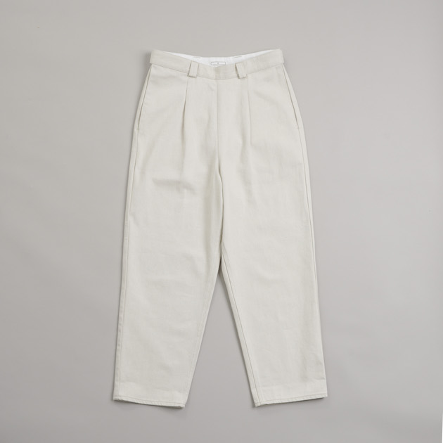 CLASKA（クラスカ）｜White×Beige デニムパンツ - ファッション - ボトムス - 女性ファッション通販の  CLASKA（クラスカ）ONLINE SHOP