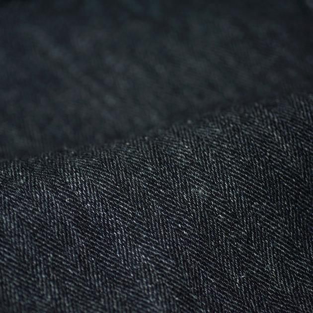 「CLASKA(クラスカ)」発のアパレルブランド「HAU(ハウ)」のパンツ「pants farmer」