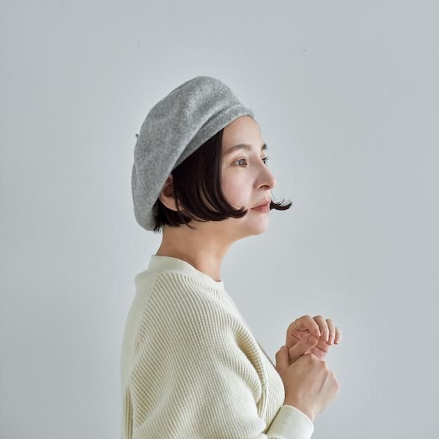 「CLASKA(クラスカ)」発のアパレルブランド「HAU(ハウ)」のbasque beret
