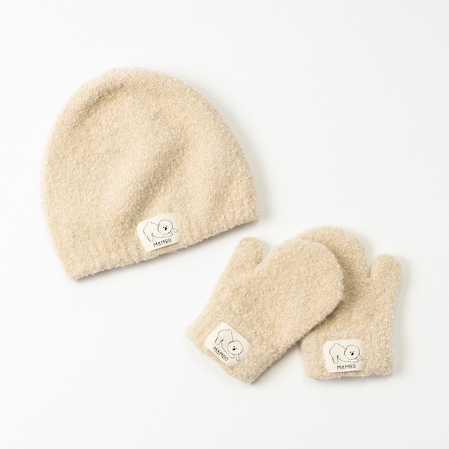 新品UGG BABY INFANT KNIT ビーニーとミトンのギフトセット