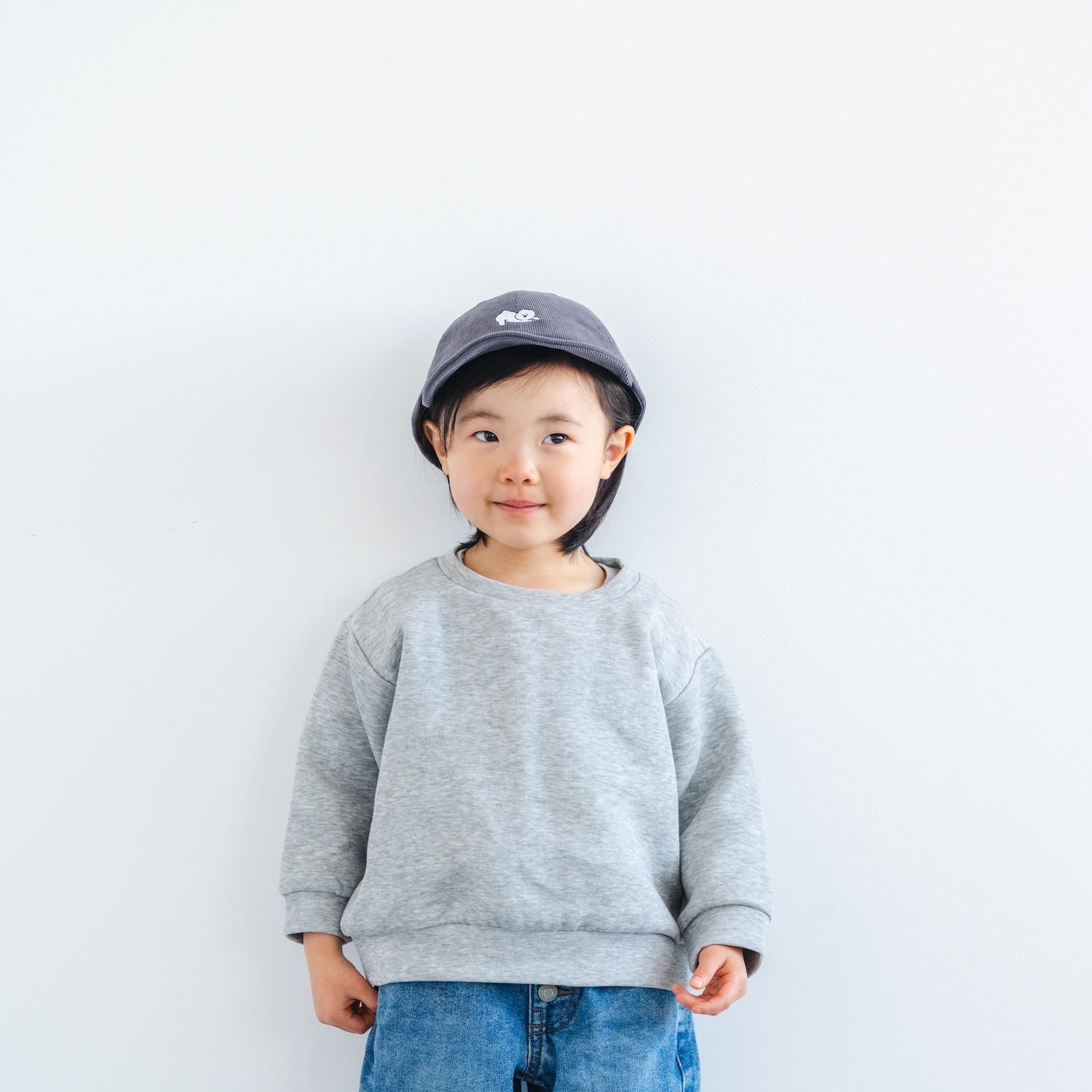 【新品未使用】カシウエアキッズベスト　カシベア　青山限定刺繍　2歳3歳クリーム 新品未使用】カシウエアキッズベスト カシベア 青山限定刺繍 2歳